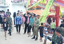 Menjaga Tradisi Pesisir, TNI Hadiri "Rokat Tase" di Bangkalan
