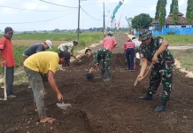 Jalan Beton TMMD Panyepen Sampang Rampung Diratakan Siap Cor