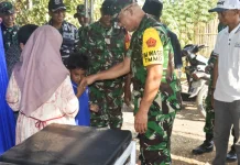 Senyum Anak Panyepen Warnai Sunatan Massal TMMD Ke-129 Sampang