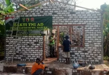 Karya Bhakti TNI AD Percepat Pembangunan RTLH Milik Rohimah