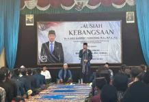 Menko AHY Tausiah Kebangsaan di Pesantren Nurul Cholil Bangkalan