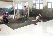 Karya Bhakti TNI AD Renovasi Sekolah dan Sumur Bor di Bangkalan