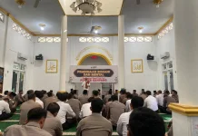 Bentuk Karakter Humanis Personel, Polres Sampang Gelar Binrohtal Rutin