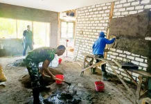 Bedah Rumah Bu Sunariyeh Bangkalan Capai 60 Persen