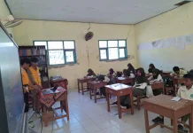 Kancah Lentera, Mahasiswa Antar-Kampus Dampingi Pembelajaran Siswa SD Sampang
