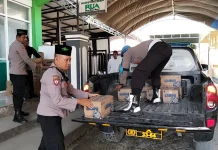 Polsek Sreseh Takziah ke Rumah Duka KH. Cholili Mas'ud