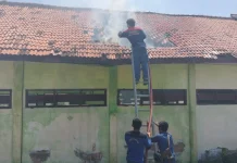 Bangunan SD di Sampang Terbakar