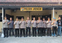 Kunker ke Polsek Jrengik, Kapolres Sampang Kapolres Sampang Tekankan Kekompakan