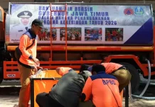 Atasi Kekeringan, Pemprov Jatim Salurkan Air Bersih ke Bangkalan