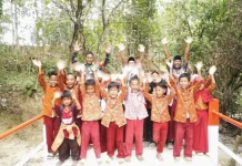 Jembatan Baru Dusun Ampenang Sampang Permudah Akses Anak Sekolah