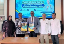FEB UTM Jajaki Kerja Sama Akademik dengan Saga University Jepang