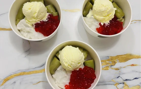 Segarnya Berbuka dengan Sentuhan Modern Ice Cream Pisang Ijo