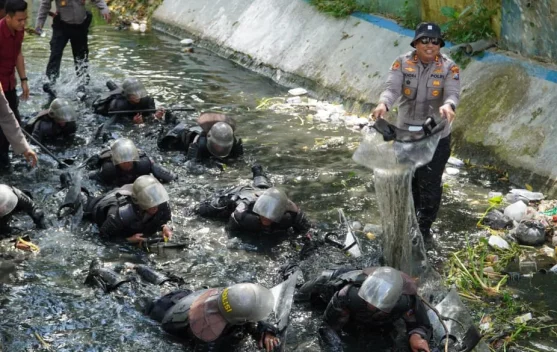 Kapolres Pamekasan Pimpin Latihan Penanggulangan Huru-Hara
