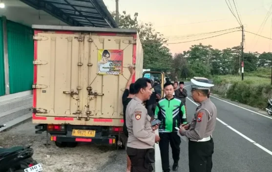 Tabrakan Truk vs Motor di Pamekasan, Satu Orang Tewas