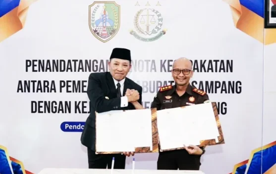 Perkuat Tata Kelola Pemerintahan, Pemkab dan Kejari Sampang Teken MoU