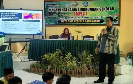 Pemkab Bangkalan Bekali Pelajar Literasi dalam Menggunakan Media Sosial