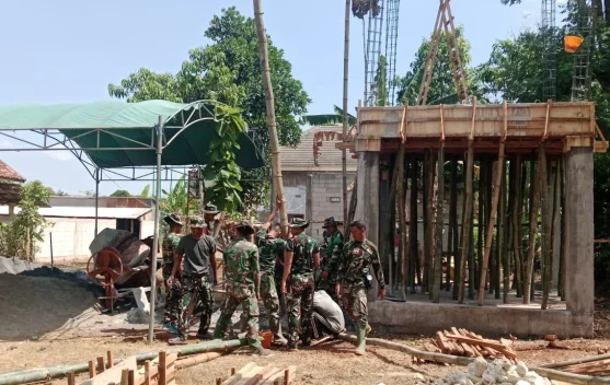 Pembangunan Sumur Bor TMMD 129 Panyepen Sampang Terus Berlanjut