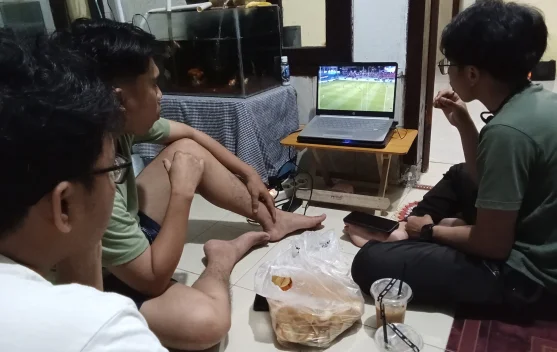 Nobar Timnas Indonesia vs Singapura di Jember