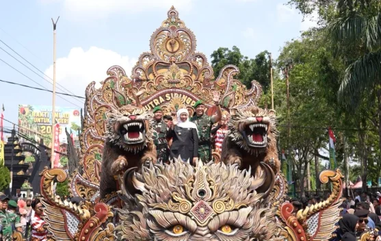 Mengukir Asa di Pulau Garam: TNI AD dan Rakyat Menyatu dalam Karya