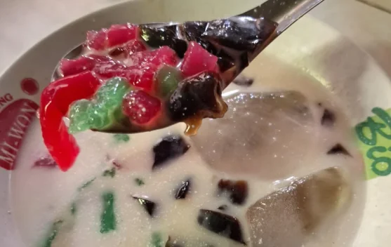 Sensasi Segar Es Dawet Tape Hitam yang Memikat Lidah