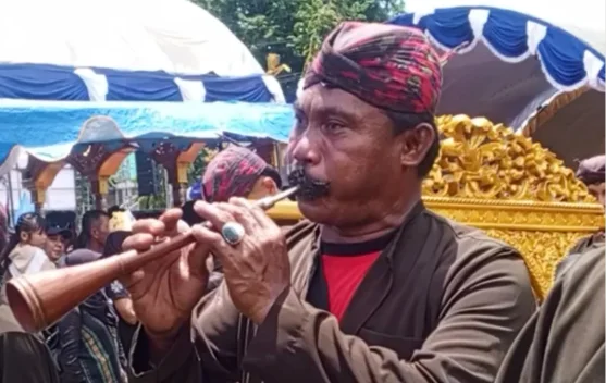 Saronen, Alat Musik Khas Madura: Asal-usul hingga Tantangan Pelestarian