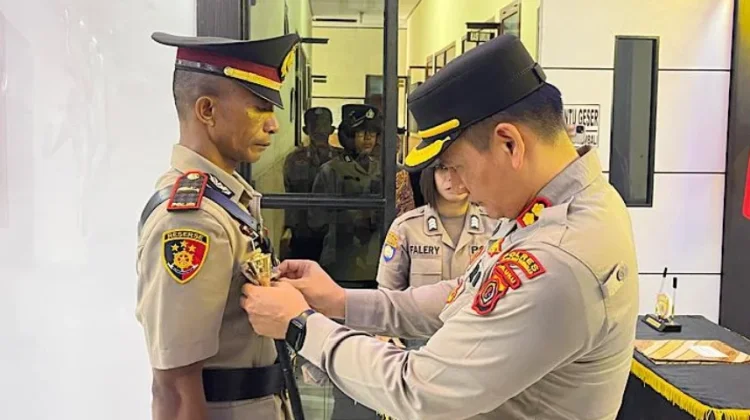 Kapolres Kepulauan Tanimbar Pimpin Upacara Penyerahan Jabatan Kapolsek