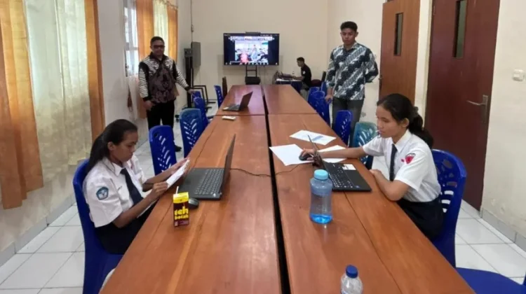 Dua Siswi Asal Tanimbar Ikuti Tes Tahap 2