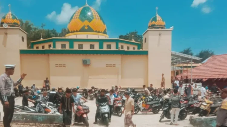 Sat Samapta Jamin Rasa Aman saat Sholat Tarawih