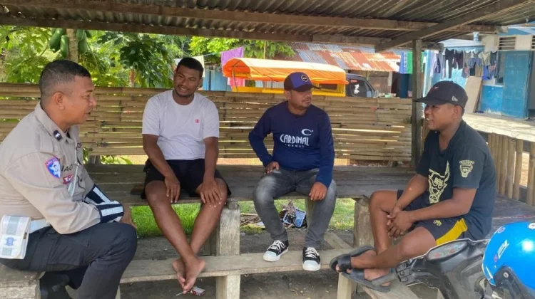 Sat Lantas Polres Kepulauan Tanimbar Edukasi Pengemudi Ojek
