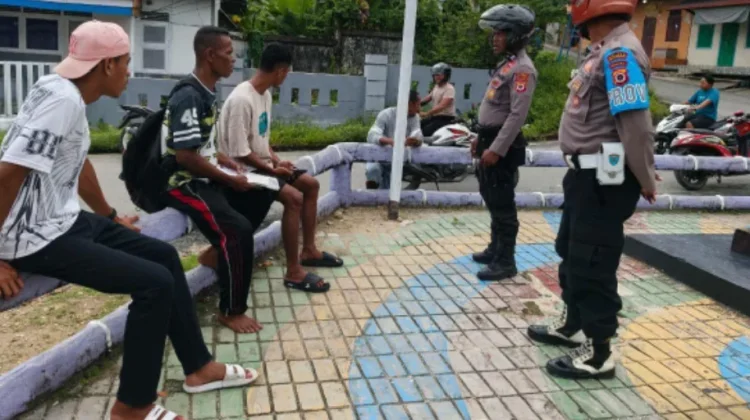 Personel Pos Pam Ops Ketupat Intensifkan Patroli Kamtibmas
