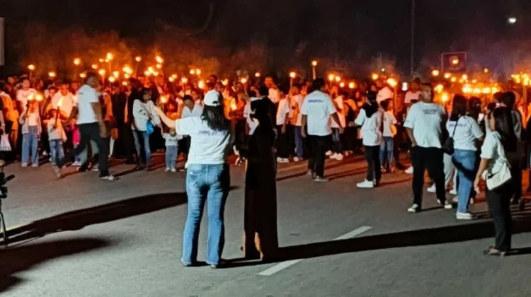 Pawai Obor jelang Paskah Digelar Jemaat GPM