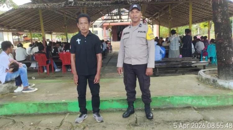 Bhabinkamtibmas Polres Kepulauan Tanimbar Amankan Ibadah Paskah