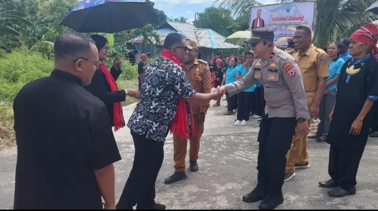 Kapolsek Nirunmas hadiri Penahbisan Gedung Pastori I Jemaat GPM Watmuri