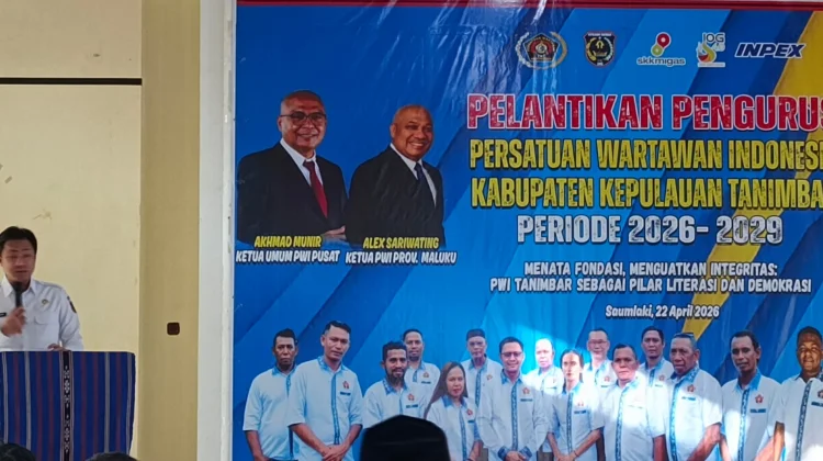 Bupati Tanimbar Hadiri Pelantikan PWI Tanimbar Masa Bakti 2026-2029