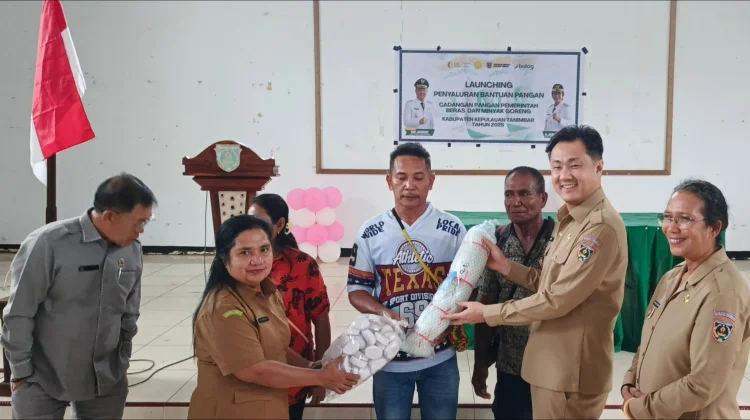 Pemda Tanimbar Salurkan Bantuan Pangan diKecamatan Tanimbar Utara Tahun 2026.