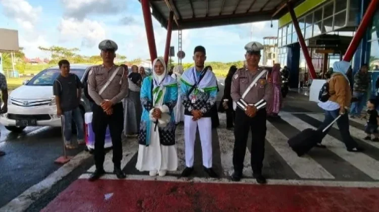 Polres Kepulauan Tanimbar Kawal Keberangkatan Jemaah Haji
