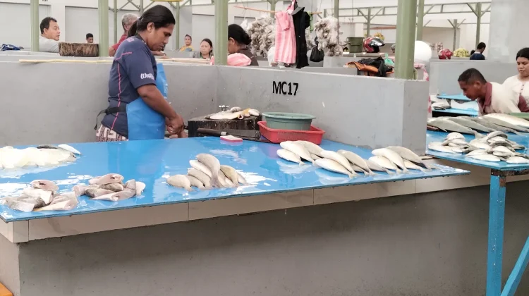Pindah  ke Pasar Baru, Harga Ikan Tetap Normal
