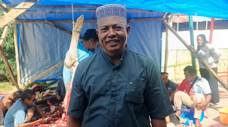 Masjid Baiturrahman Saumlaki Sembelih  Lima Ekor Sapi dan Satu Ekor Kambing