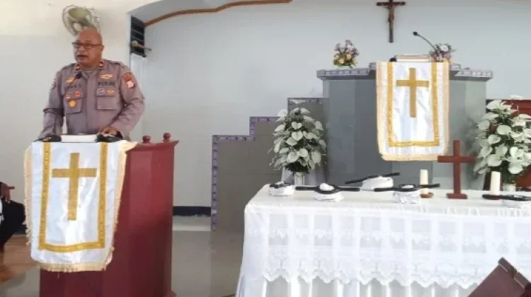 Kapolsek Selaru Ajak Warga Cegah Konflik Sosial