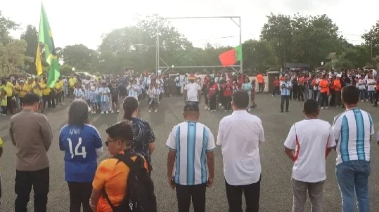 Kapolres Kepulauan Tanimbar Hadiri Walk Celebration
