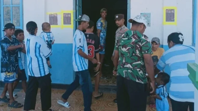 Polsek Fordata Monitoring Nobar Piala Dunia 2026