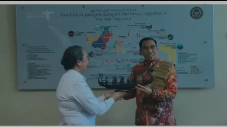 Diplomasi Tenun dan Perahu Tumbur Berhasil Perkenalkan Tanimbar