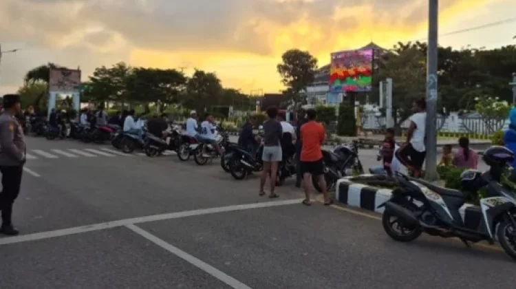 Personel Gabungan Polres Kepulauan Tanimbar Amankan Nobar