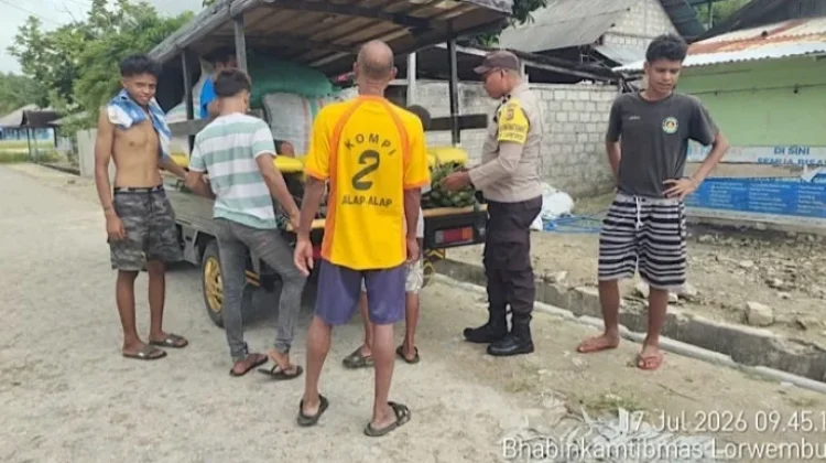 Bhabinkamtibmas Lorwembun Ingatkan Warga Terkait Keselamatan dan Kamtibmas