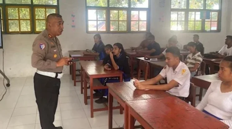 Polres Kepulauan Tanimbar Gelar Program ‘Polisi Mengajar’
