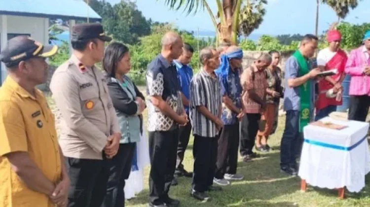 Kapolsek Kormomolin Hadiri Peletakan Batu Pertama Ruang OSIS