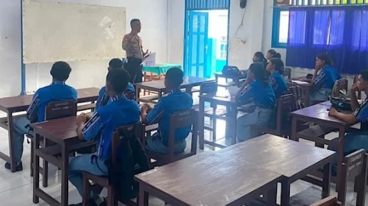 Polres Kepulauan Tanimbar Gelar Program “Polisi Mengajar”