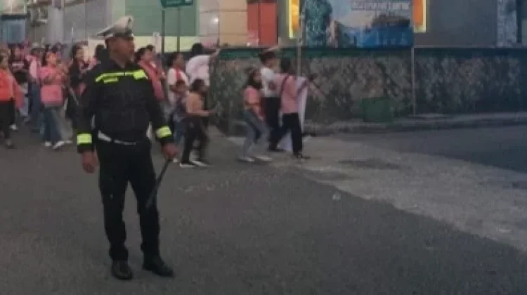 Polres Kepulauan Tanimbar Kawal Rute Karnaval