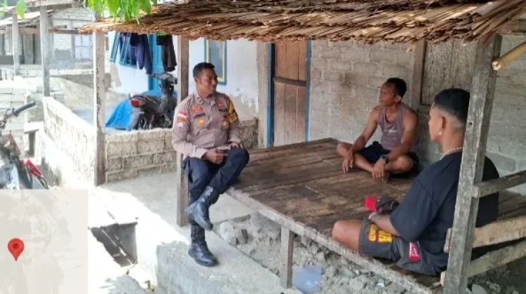 Bhabinkamtibmas Alusi Kelaan Gencarkan Sambang dan Edukasi Warga