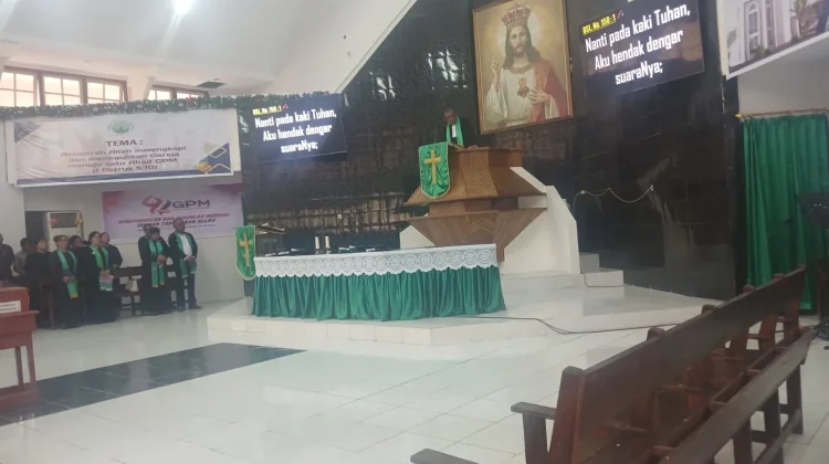 Pdt. Mer Belwawin: Keteladanan Yesus Membasuh Kaki Murid Mengajarkan Ketulusan Pel